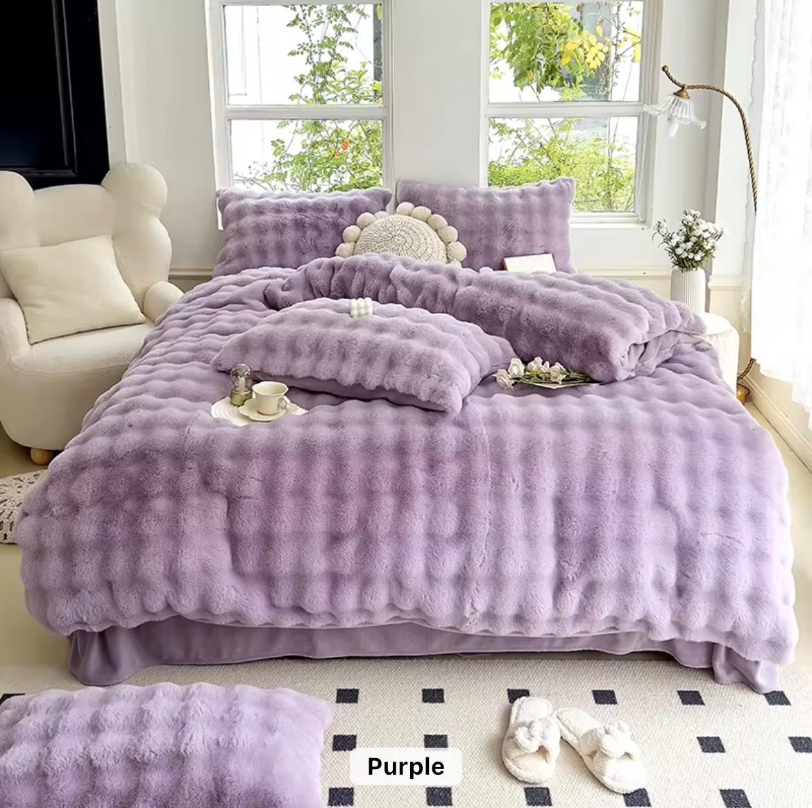 ПЛИШАНИ ПОСТЕЛНИНИ